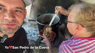 Receta del pozole rojo de puerco con frijoles en San Pedro de la Cueva [upl. by Aset]