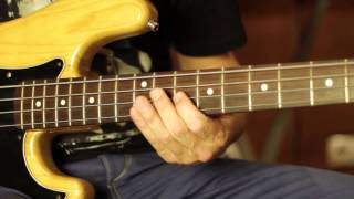 HOW TO PLAY CALIFORNICATION BASS INTRO [upl. by Eanod350]