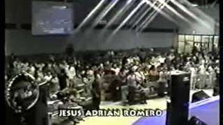 jesus adrian romero ministrando [upl. by Elay]