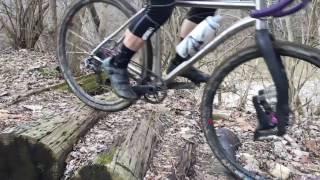 Lauf Grit vs ENVE gravel fork slo mo [upl. by Jonati807]