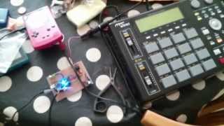 MPC1000 plays MIDI files on ArduinoBoy GameBoy Color [upl. by Ahteral710]