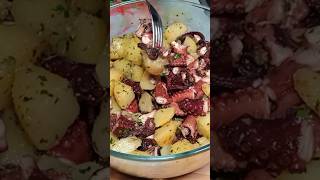 Insalata di polpo con patate in verde asmr cucinarepesce ricettadelgiorno insalatadipolpo [upl. by Kovacs]