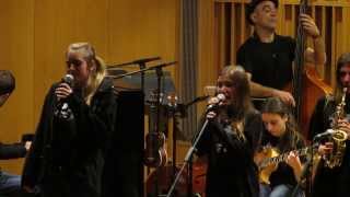 Cheek to Cheek  Sant Andreu Jazz Band live from Sant Feliu de Llobregat [upl. by Nevuer]