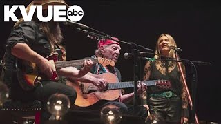 Willie Nelson makes surprise appearance at ACL Festival [upl. by Sidra]