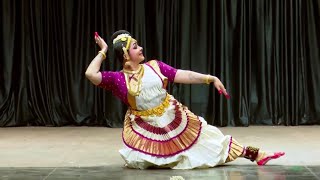 Mohiniyattam Padam  Karuna Cheyvan Enthu Thamasam  Seetha Lakshmi [upl. by Messing]