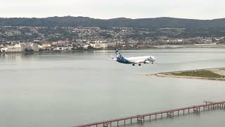 Parallel landing at SFO [upl. by Arin]