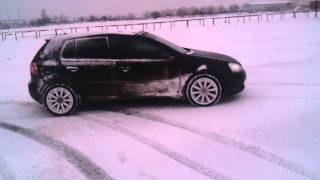 VW Golf 5 4x4 GT1752VA 205hp drift2 2010 12 27 [upl. by Ralat]