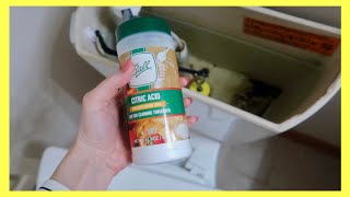 10 Ways to Keep your Bathroom Smelling Fresh WITHOUT AIR FRESHENER Cleaning Hacks  Andrea Jean [upl. by Evetta281]