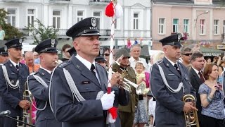 Musztra wojskowa  Orkiestra wojskowa z Radomia  Obchody Święta Wojska Polskiego w Kielcach 2014 [upl. by Ymor]