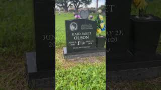 Florida CemeteryDo you see this picture grave cemetery spirit [upl. by Lorelie171]