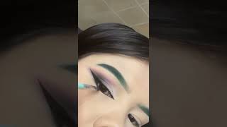 halloween like makeup linerlook makeupartist subscribe easyliner linertutorial viralshort [upl. by Masao795]