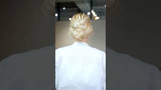 【１分アレンジ】三つ編み２つのまとめ髪簡単アレンジ セルフアレンジ hairstyle hair ミディアムヘア 髪型 まとめ髪 大人カジュアル 大人かわいい [upl. by Dogs219]