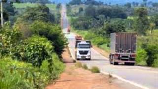 Caminhoneiro é bicho louco  Chitãozinho e Xororó [upl. by Nagoh]