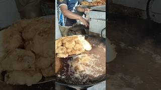 Yateem Khana ki Famous Aloo wali tiki aur Pakoryy😇shortsvideo food foodclips viralshort pov [upl. by Shippee]