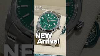 Rolex Oyster Perpetual 41 Green Dial 124300 [upl. by Nhoj7]