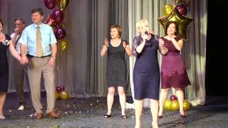 Выпускной 2013 Выступление родителей Мы уходим красиво [upl. by Joleen]