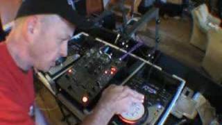 How to do a spin back on a Pioneer CDJ400 turntable video 1 [upl. by Yeorgi]