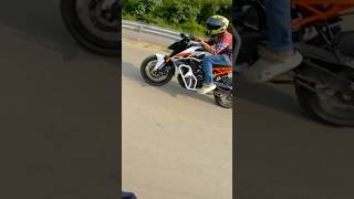 Duke250Gen2 vs Gen3 ktm shorts youtubeshorts [upl. by Cid832]