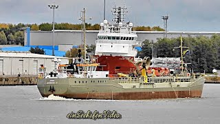 Hafenbagger ANNA DC9204 amp Überseetanker CHEM NEON D5TK7 Boskalis harbor dredger amp outbound tanker [upl. by Dlared]