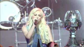 Nicki Taylor  Here come Vi amp get jinxed Live [upl. by Zachariah]