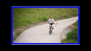 Fahrrad fahren lernen So bringst du es deinen Kindern richtig bei [upl. by Aivatnuahs]