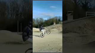 ligne full manual Simon 38c bmx race [upl. by Nemracledairam668]