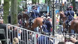 Prinsjesdag 2024 Koninklijke stoet op weg naar Schouwburg [upl. by Urissa]