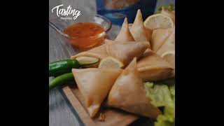 Recette de samoussa au poisson salé  Mauritian salted fish samosas [upl. by Hotze]