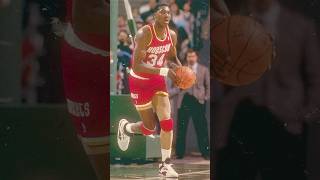 Why Hakeem Olajuwon Outshines Nikola Jokic😱😤nba nbaedits nbahighlights [upl. by Jaf598]