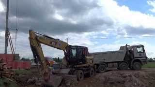 Cat M318D beim LKW beladen 5 [upl. by Carlyn]