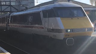 91109 and an azuma at Grantham [upl. by Dorweiler]