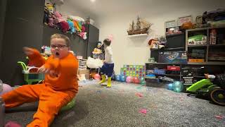 Epic Balloon Popping Challenge Who will win [upl. by Blus]