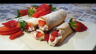 Cannoli di frolla con Fragole SOLO 4 INGREDIENTI  Velocissimi pastafrolla dolci fragole food [upl. by Gievlos610]