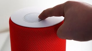 Libratone Zipp Speaker  Review [upl. by Aylad]