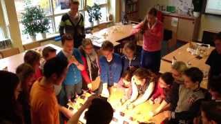 Techniekles in groep 8b Rehobothschool Kootwijkerbroek [upl. by Eyahsal]