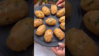 food bloggers tasty food sandwich 🥪😋 viral shorts delisious potato sandwitch [upl. by Nnyloj]