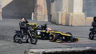 Disneyland Paris Moteurs Action  Stunt Show Spectacular  Formule 1 [upl. by Lamarre]