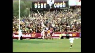 Leigh Matthews Snaps Point Post  Rnd 18 1982 V Essendon [upl. by Flita600]