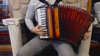 BELTSTUIII3072OS  Orange Shadow Beltuna Studio III Piano Accordion LMM 30 72 3999 [upl. by Avin]