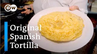 Traditional Spanish Tortilla  Why Its So Famous And Loved [upl. by Etyam]