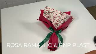 💐🎀Wrapping a bouquet with 2 sheets in different colors wrappingflowers [upl. by Raseac]