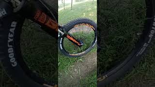 mi nueva bici scott gambler 2017 montada casi a capricho [upl. by Yggep]