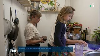 La crise du logement senracine à Paris  Reportage cdanslair du 02122023 [upl. by Unders554]