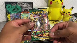 Rayquaza VMAX ALT Art Has Been Pulled Opening 10 single Packs Evolving Skies [upl. by Marga]