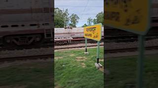 22307 Howrah Bikaner Superfast Express skipping Makkhanpur at 130kmph shorts [upl. by Nairahcaz741]