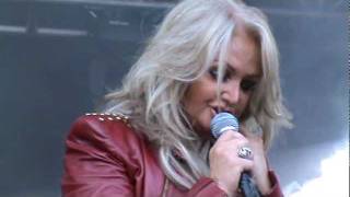 BONNIE Tyler  Turn Around 11062011 KaarinaFIN [upl. by Aivital203]