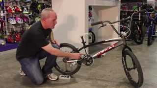 Basic differences between street and race BMX bikes [upl. by Adnof]