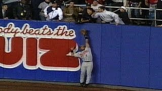 Jeffrey Maier catches Derek Jeters home run in Game 1 of the 1996 ALCS [upl. by Aitselec23]