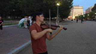 Cal Morris Performing Outside The White House Chasing Cars [upl. by Neely]