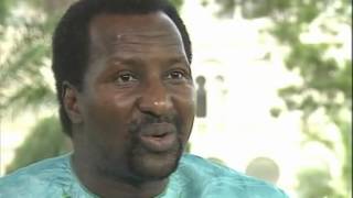 Interview du président Alpha Oumar Konaré [upl. by Rothberg669]